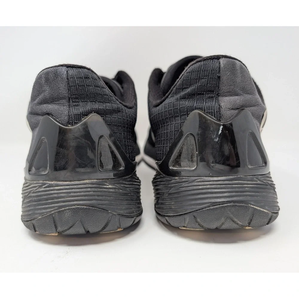 Under Armour excellent pre